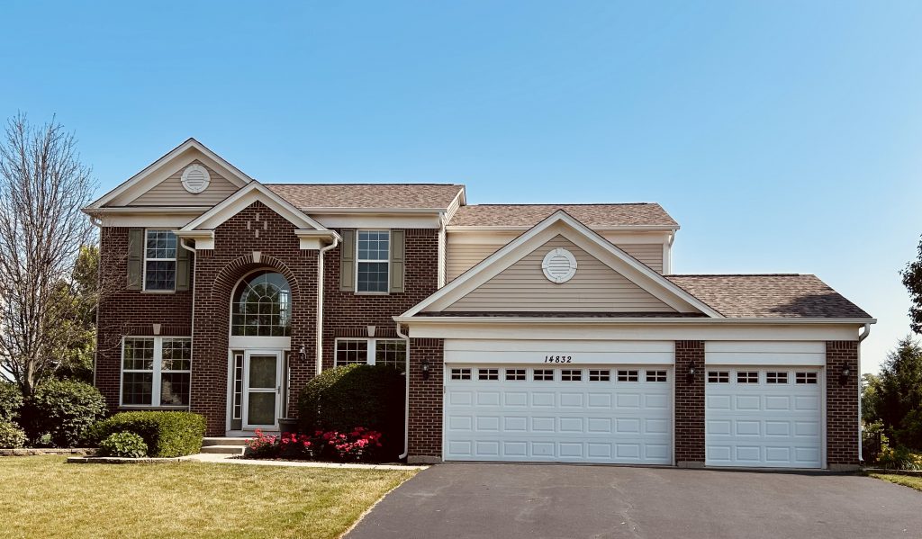 beautiful home in chicago suburbs